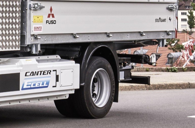 Mitsubishi-Fuso-Canter-image2-1